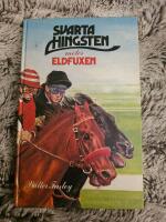 Svarta hingsten m&ouml;ter Eldfuxen