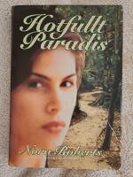 Hotfullt paradis : roman