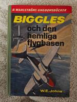 Biggles och den hemliga flygbasen