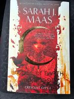 House of Earth and Blood (Svensk utg&aring;va) Crescent City 1