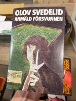 Anm&auml;ld f&ouml;rsvunnen : en polisroman