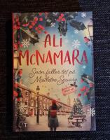 Sn&ouml;n faller t&auml;t p&aring; Mistletoe Square