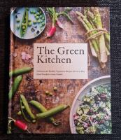 The green kitchen : delicious and healthy vegetarian recipes for every day