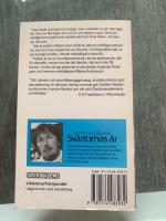 Sv&auml;rtornas &aring;r : [en k&auml;rnkraftsthriller med kusliga perspektiv]