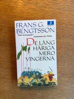 De l&aring;ngh&aring;riga merovingerna och andra essayer