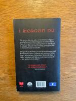 I morgon du : en kriminalroman