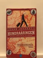 Hundra&aring;ringen som klev ut genom f&ouml;nstret och f&ouml;rsvann