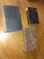 3 st &auml;ldre religi&ouml;sa b&ouml;cker