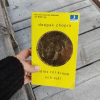 Tidl&ouml;s till kropp och sj&auml;l : hur man motverkar &aring;ldrandet och f&ouml;rblir frisk