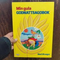 Min gula godnattsagobok : med 28 sagor