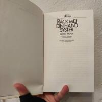 R&auml;ck mej din hand syster : [roman]