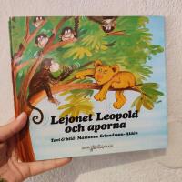 Lejonet Leopold och aporna