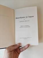 M&auml;sterskyttar p&aring; lurpass : [Jakthistorier]