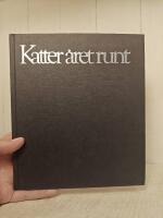 Katter &aring;ret runt