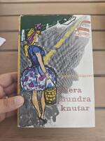 Flera hundra knutar