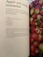 Naturens skafferi : recept med smaker fr&aring;n skog och mark