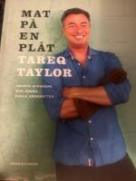 Mat p&aring; en pl&aring;t : smarta middagar och andra enkla ugnsr&auml;tter