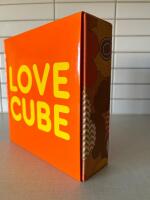 Love cubes : photographs by Martin Parr