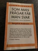 Som man fr&aring;gar f&aring;r man svar : en introduktion i intervju- och enk&auml;tteknik