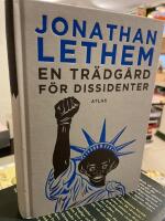 En tr&auml;dg&aring;rd f&ouml;r dissidenter