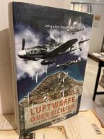 Luftwaffe &ouml;ver Sicilien : en bef&auml;lhavares dagbok