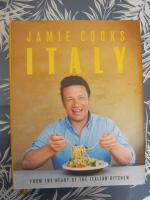 Jamie Cooks Italy