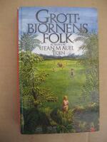 Grottbj&ouml;rnens folk : [roman]