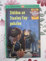 St&ouml;lden av Stanley Cup-pokalen (Nr:2826) - Screech Owls hockey team 2