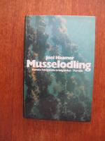 Musselodling : havets h&auml;ngande tr&auml;dg&aring;rdar