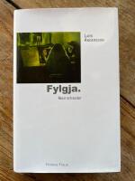Fylgja : Resor och ess&auml;er