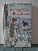 En mycket liten hund