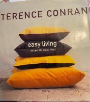 Easy living : ett hem d&auml;r livet &auml;r sk&ouml;nt