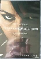 Flickan som lekte med elden