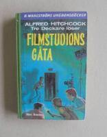 Alfred Hitchcock och Tre Deckare l&ouml;ser Filmstudions g&aring;ta