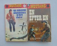 2 st v&auml;sternpocket i serien Mustang: Nr 201; Blodigt arv av Louis L'Amour och Nr 231; En efter en av Wayne C. Lee