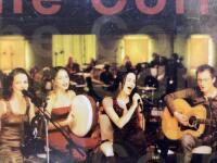 The cirros unplugged