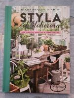 Styla och dekorera med kransar, buketter och arrangemang