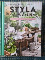 Styla och dekorera med kransar, buketter och arrangemang