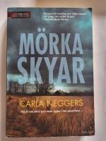 M&ouml;rka skyar : [thriller]