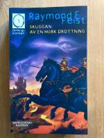 Skuggan av en m&ouml;rk drottning