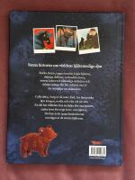 Sagor om modiga hj&auml;ltedjur : sanna ber&auml;ttelser om djur som r&auml;ddade v&auml;rlden