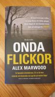 Onda flickor