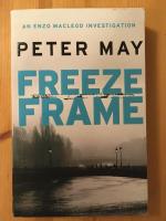 Freeze Frame (paperback in English)