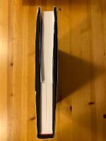 100 Photographs  (in English)