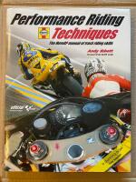 Performance Riding Techniques: The Motogp Manual of Track Riding Skills  - Hardcover - In English