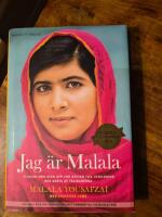 Jag &auml;r Malala : flickan som stod upp f&ouml;r r&auml;tten till utbildning och sk&ouml;ts av talibanerna