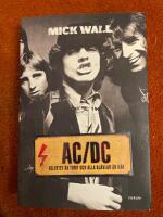 Treasures of AC/DC och Helvetet &auml;r tomt