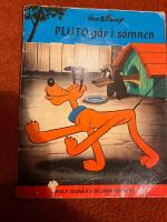 Pluto g&aring;r i s&ouml;mnen