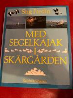Med segelkajak i sk&auml;rg&aring;rden