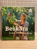 Besk&auml;ra tr&auml;d och buskar